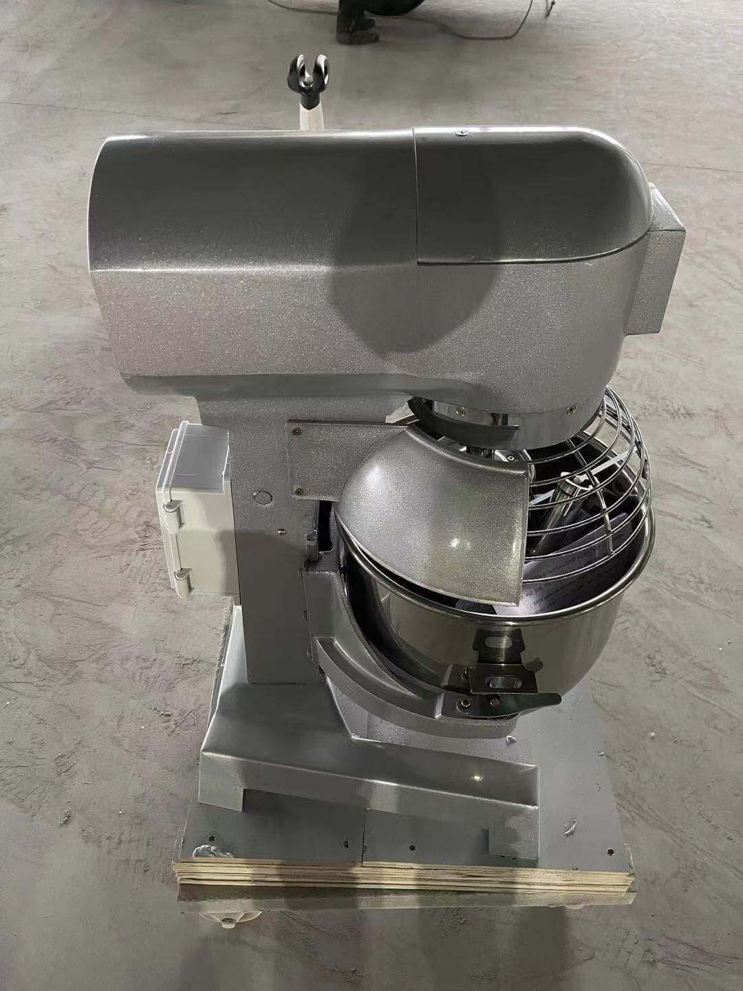 Pangkomersyal na Dough Mixer